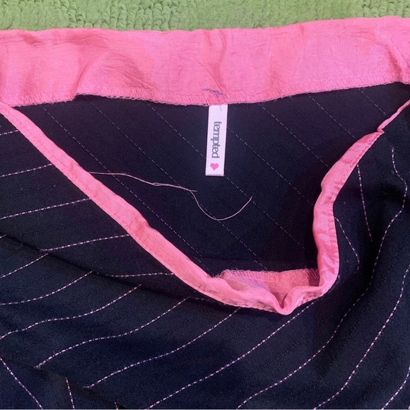 Black and White Pinstripe Skirt with Pink Lace Detail - Picture 3 of 4